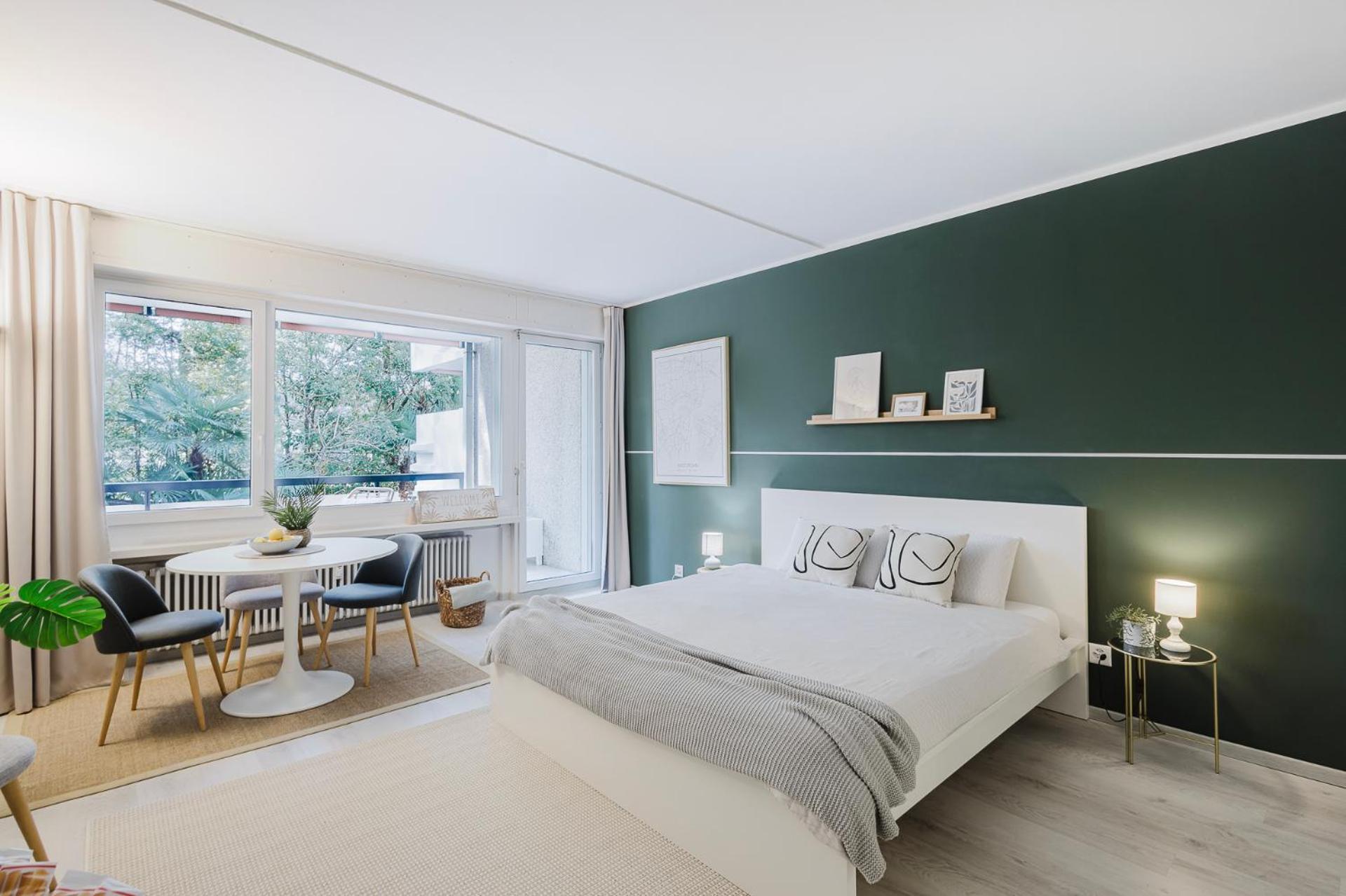 Luganersee, Pool, Strand, Parkplatz, Suite 204 Bissone Extérieur photo