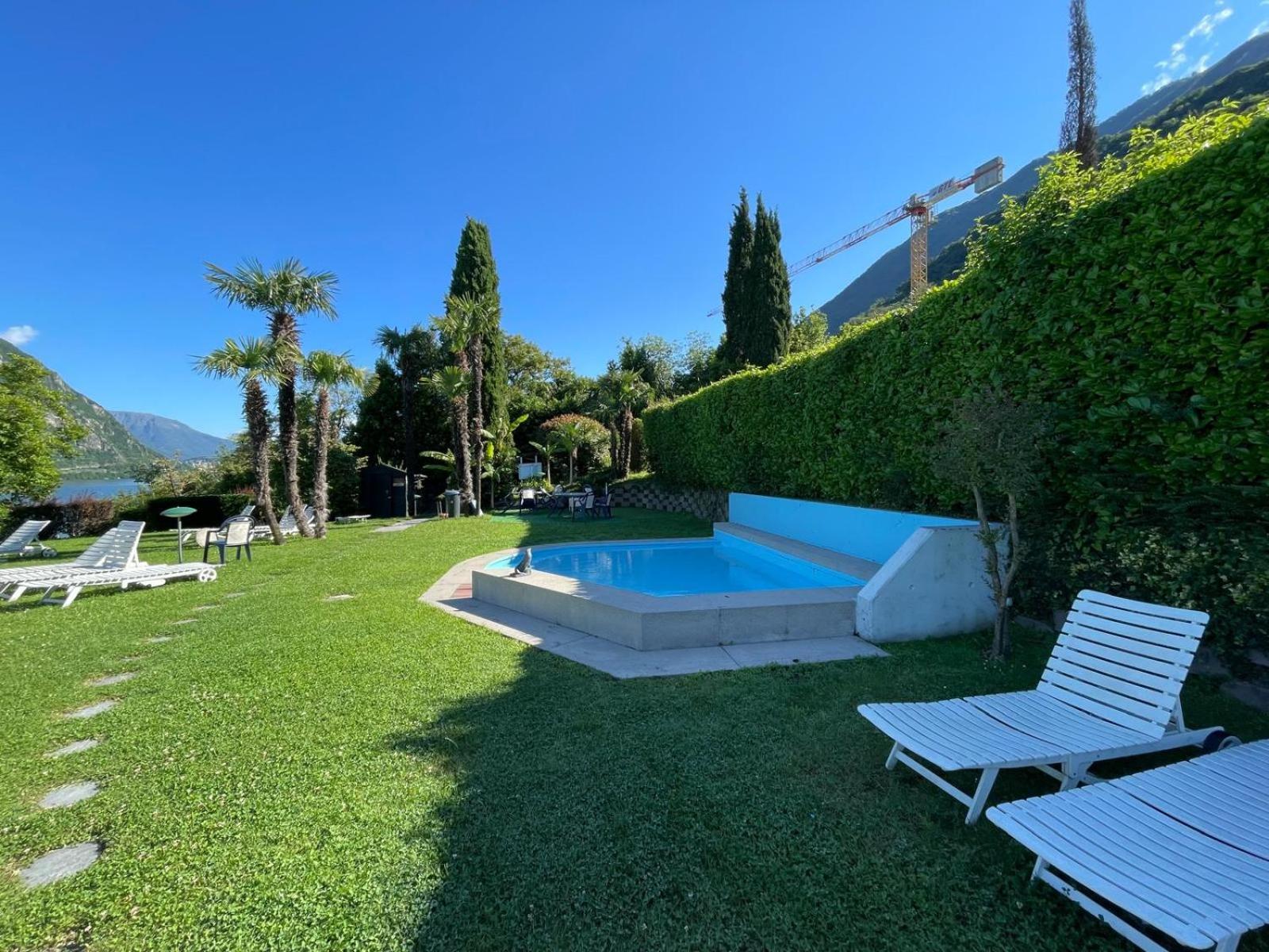 Luganersee, Pool, Strand, Parkplatz, Suite 204 Bissone Extérieur photo